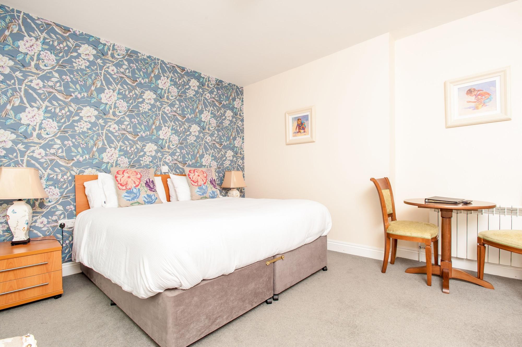 The Beara Coast Hotel Castletownbere Exterior foto