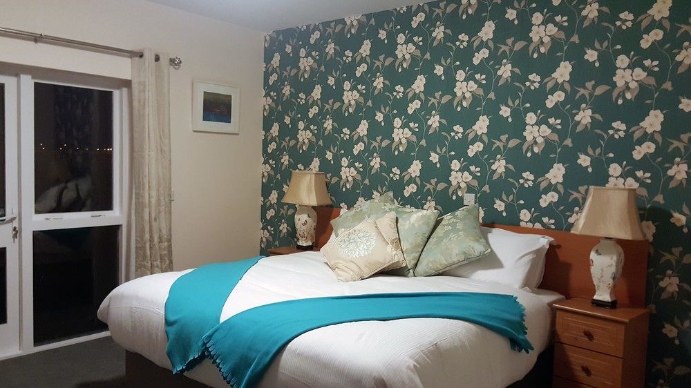 The Beara Coast Hotel Castletownbere Exterior foto